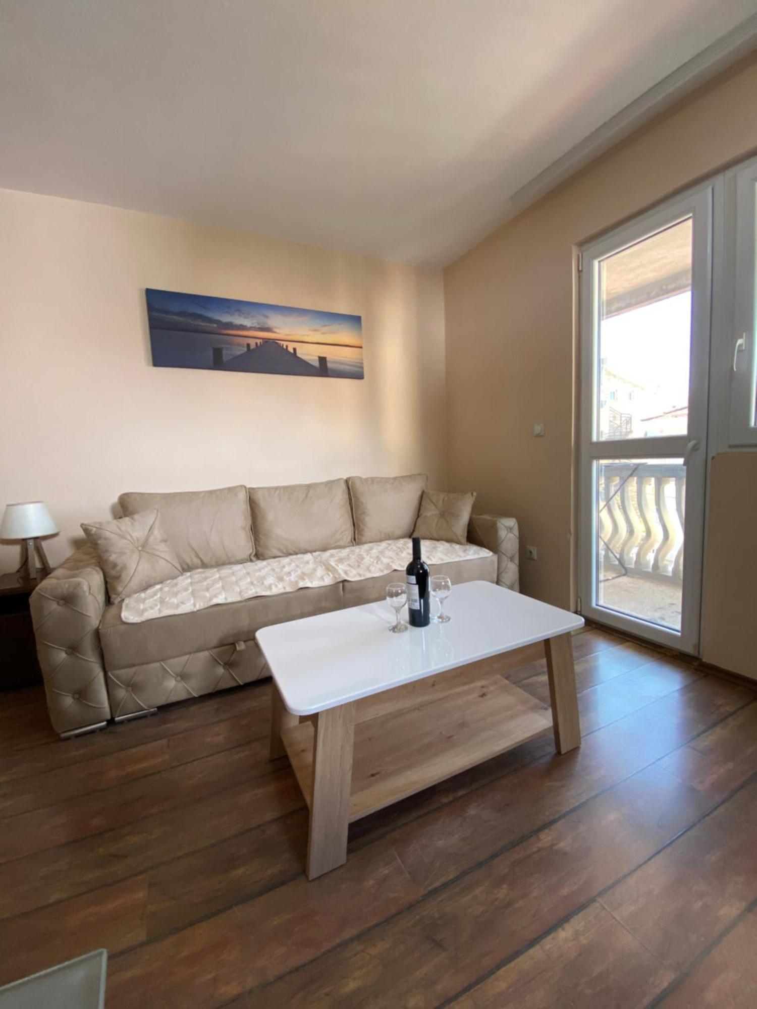 Apartments And Rooms Grande Casa Bar Exterior foto